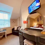 3 Cambridge