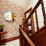 3 Cambridge آمبيلسايد