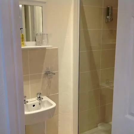 3 Cambridge Гостевой дом