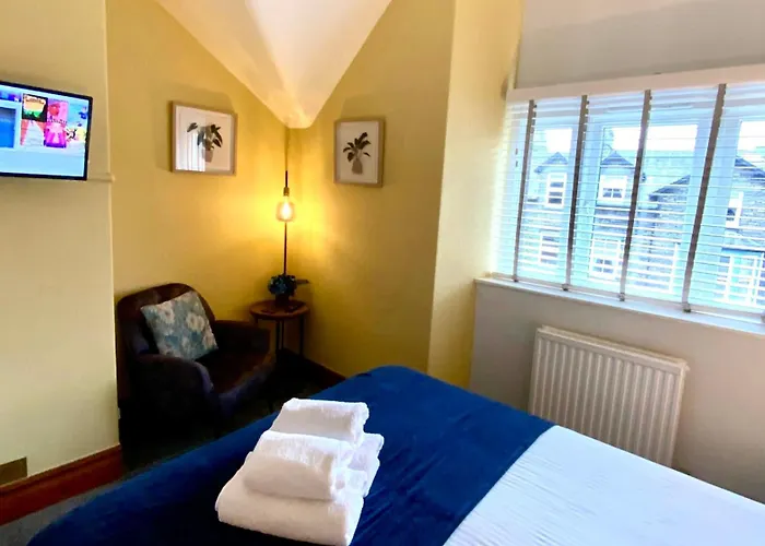 بيت ضيافة 3 Cambridge 4*