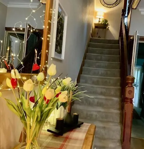 3 Cambridge آمبيلسايد