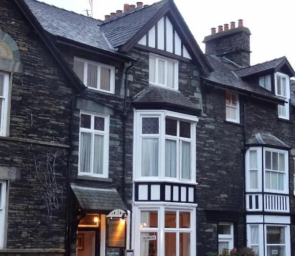 بيت ضيافة 3 Cambridge 4*