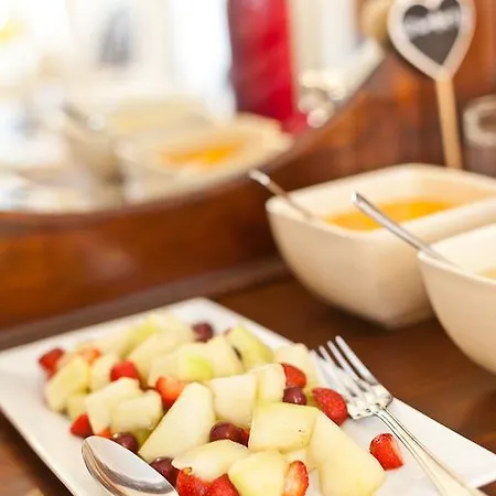 3 Cambridge 4* Ambleside