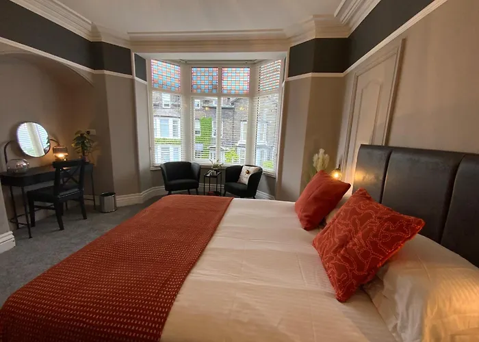 بيت ضيافة 3 Cambridge 4*