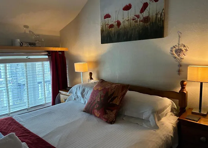 3 Cambridge آمبيلسايد