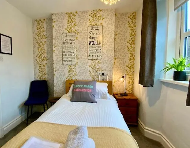 3 Cambridge آمبيلسايد